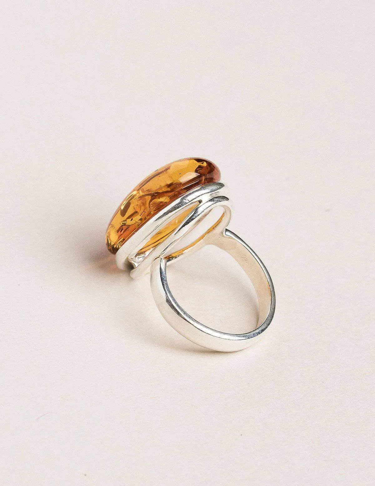 Amber Oval Ring - Adjustable