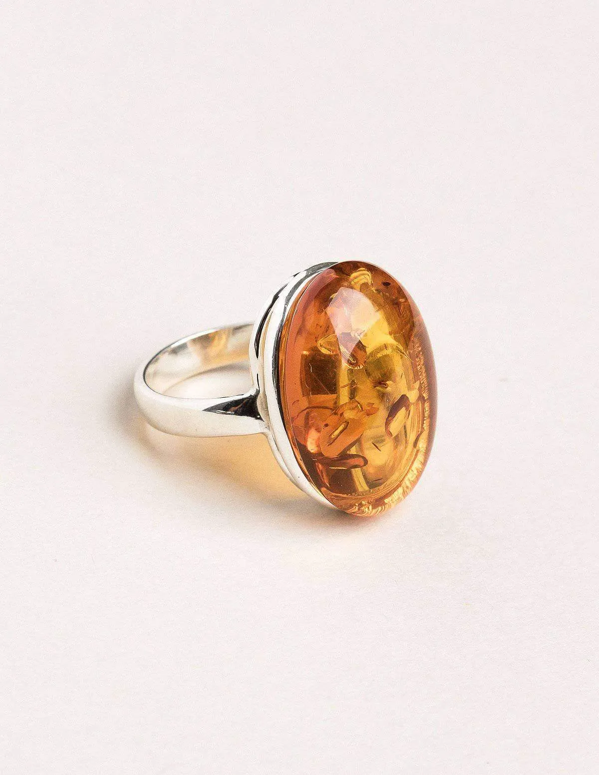 Amber Oval Ring - Adjustable