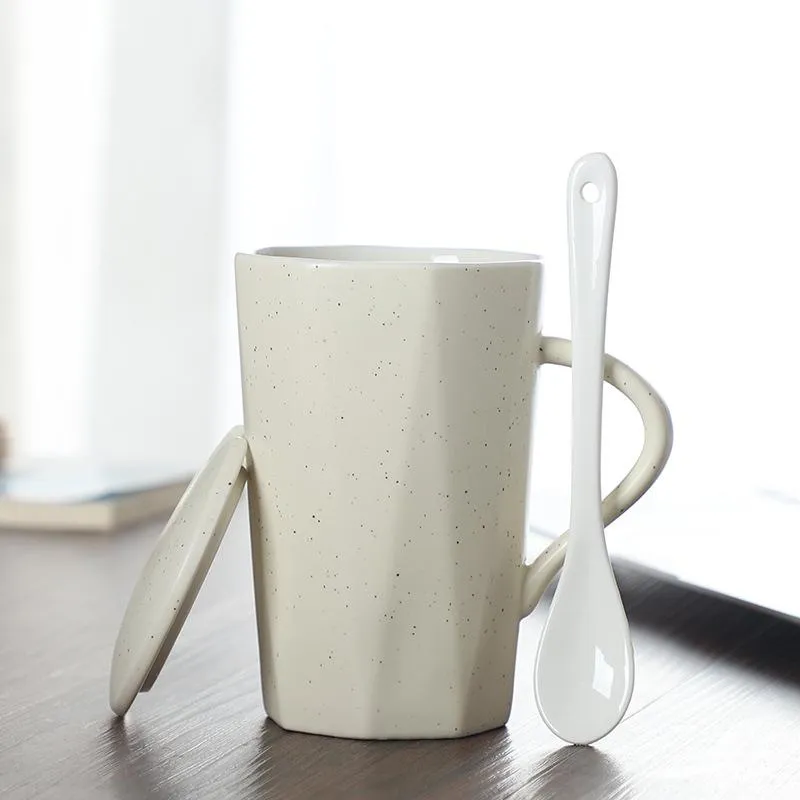 Ceramic rhomboid mug